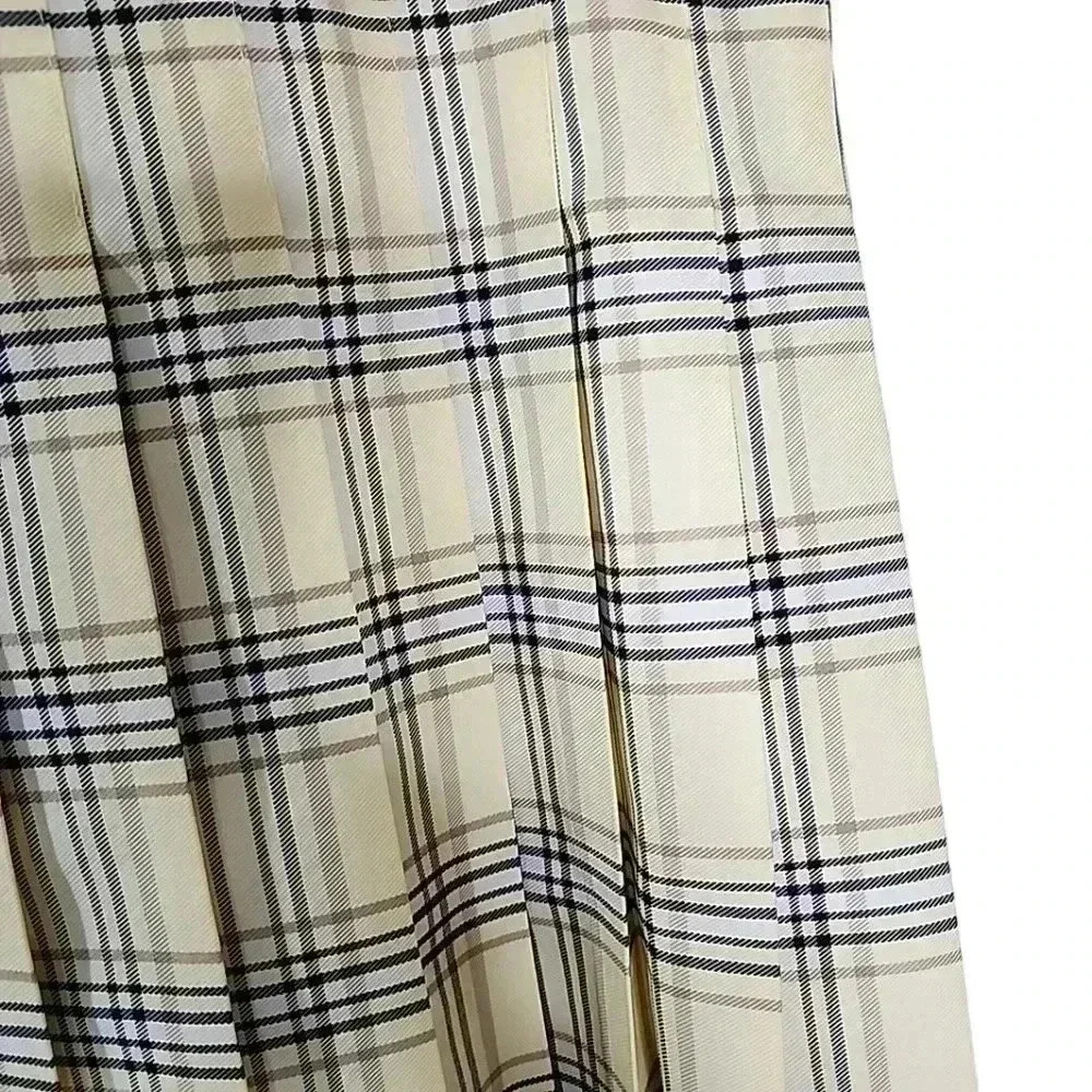 Plaid School girl  plus size mini skirt. Size XXL - Picture 5 of 8